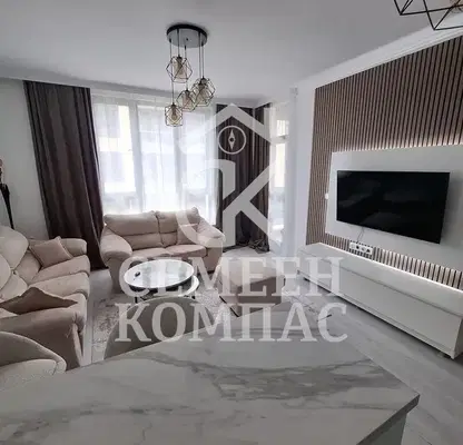 Photo 4 — Two-room apartment in Ostromila with elevator and luxury furnishings