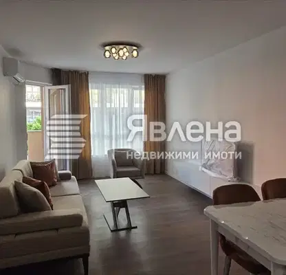 Снимка 3 — Просторен 3-стаен апартамент в Остромила с възможност за персонализация