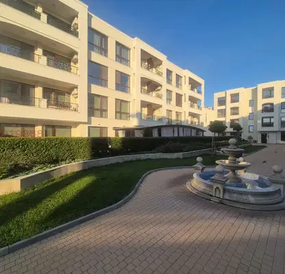 Снимка 3 — Двустаен апартамент с тераса в Пловдив, район Отдих и култура