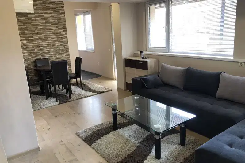Maisonette with 3 bedrooms and terraces in Sadiyski, Plovdiv