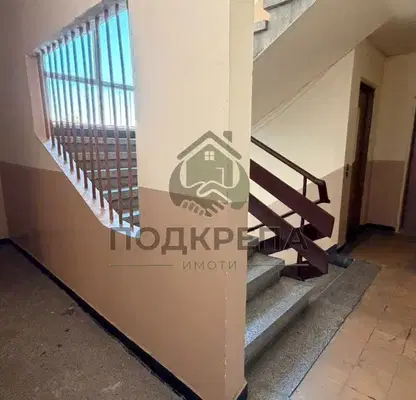 Снимка 5 — Едностаен апартамент в Тракия, Пловдив с южно изложение