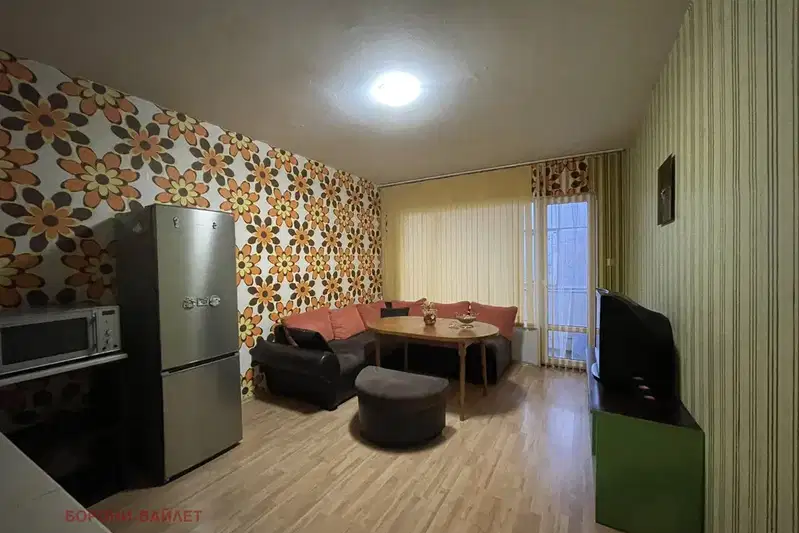 Двустаен апартамент в Пловдив, Тракия