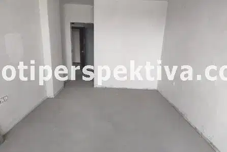 Двустаен апартамент с тераса в Тракия, Пловдив