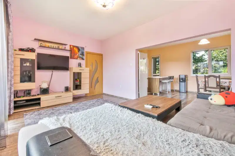 3-bedroom apartment in Plovdiv, Trakiya