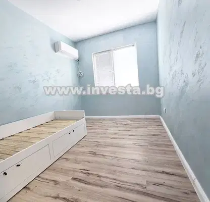 Снимка 5 — Тристаен апартамент в Тракия, Пловдив с тераса и асансьор