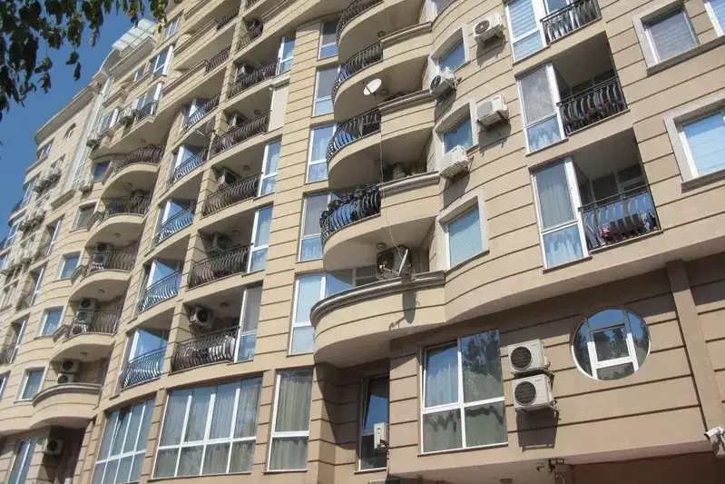Three-room apartment with two terraces in Trakiya, Lauta, Plovdiv