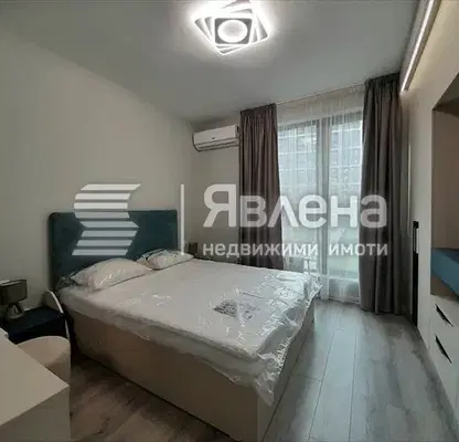 Снимка 3 — Двустаен апартамент с тераса в Тракия, Пловдив