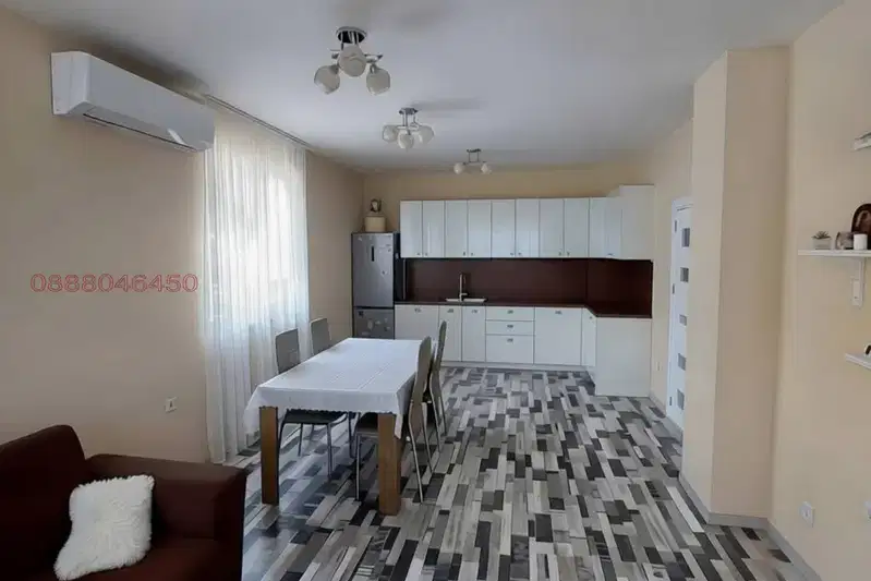 Two-room apartment with parking space in Trakia, Plovdiv