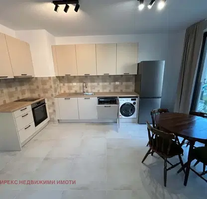 Photo 5 — Two-room apartment with parking space in Trakia, Plovdiv