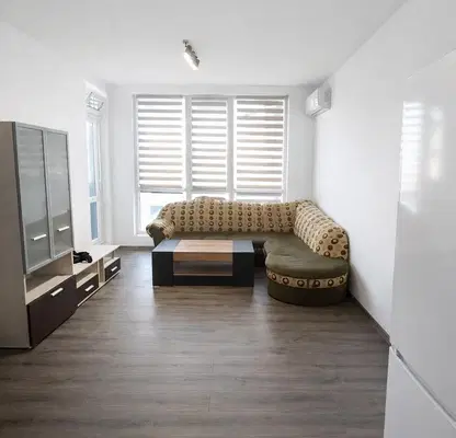 Photo 2 — Three-room apartment in Trakiya, Plovdiv with elevator and renovation