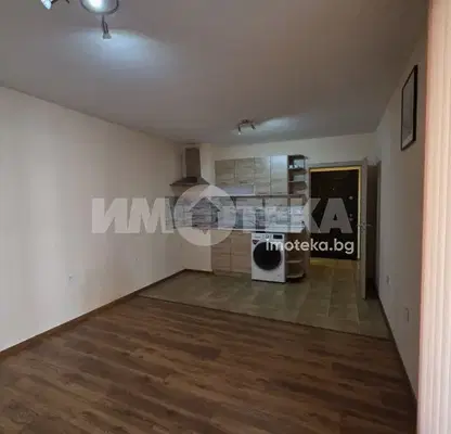 Photo 5 — Two-room apartment in Vustanicheski, Plovdiv with elevator