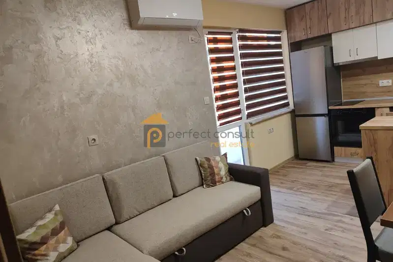 Two-room apartment in Plovdiv, Vustanicheski, with elevator