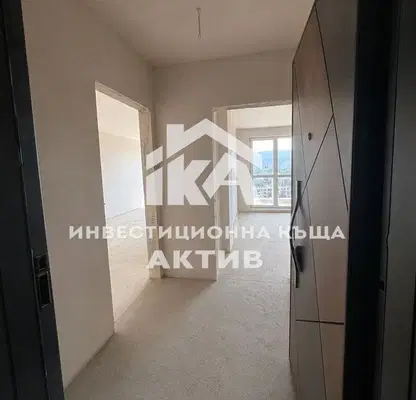 Photo 2 — Two-room apartment with panoramic view in Yuzhen district, Plovdiv
