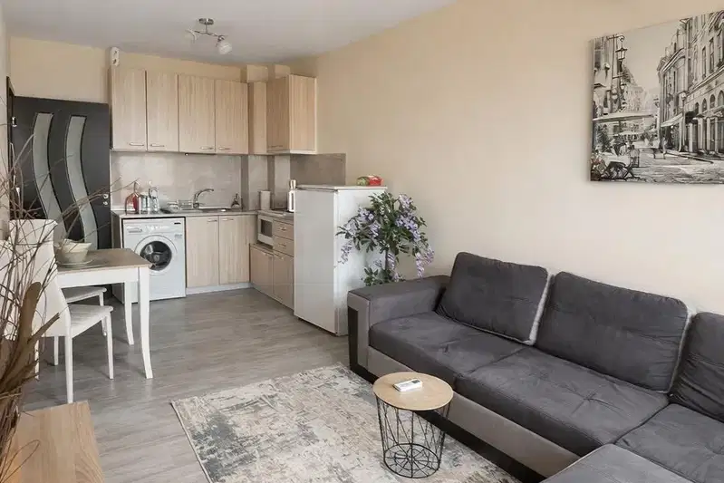 Two-room apartment in Yuzhen, Plovdiv with elevator and security