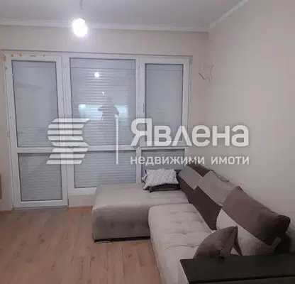 Снимка 3 — Тристаен апартамент в Южен, Пловдив с тераса и гараж