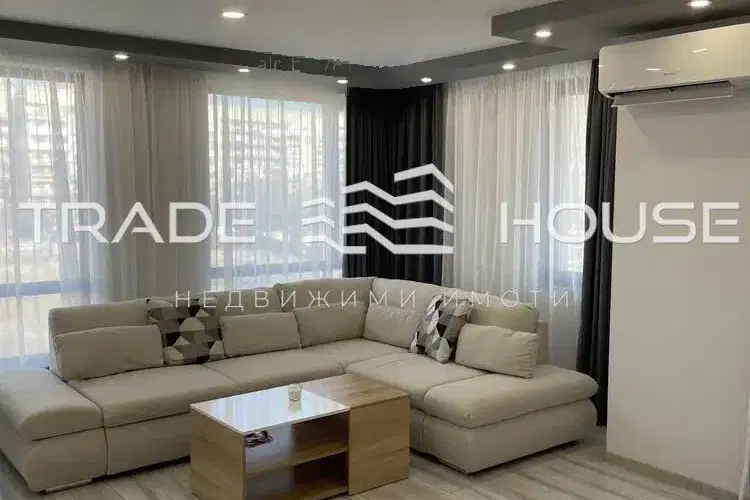 Spacious 3-room apartment in Yuzhen district, Plovdiv with terrace