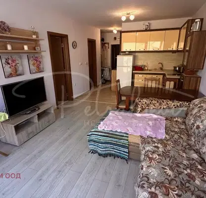 Снимка 3 — Двустаен апартамент в Бургас, Поморие
