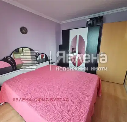 Снимка 2 — Тристаен апартамент в Бургас, Поморие