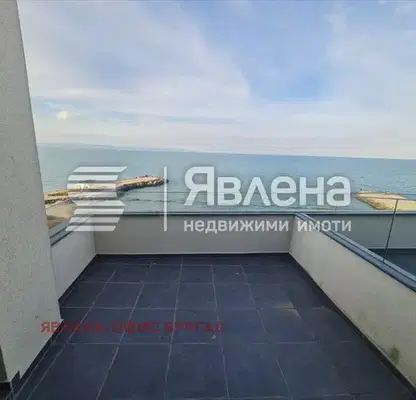 Снимка 4 — Тристаен апартамент в Бургас, Поморие