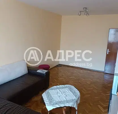 Снимка 2 — Тристаен апартамент в Център, Разград с две тераси