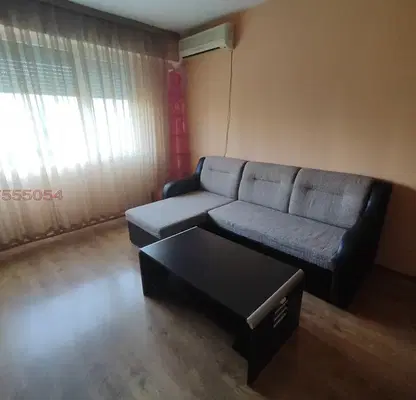 Photo 2 — 2-bedroom apartment in Razgrad, Orel