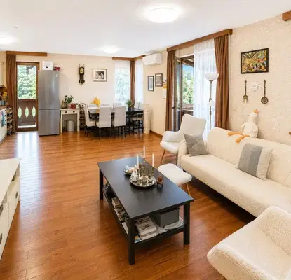 Photo 3 — 3-bedroom apartment in Oblast Blagoevgrad, Razlog