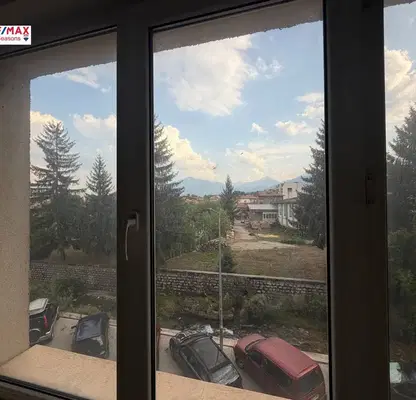 Снимка 5 — Тристаен апартамент с гараж в гр. Разлог, област Благоевград