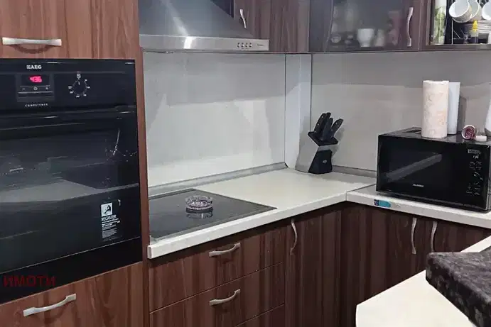 3-bedroom apartment in Ruse, Centralen Yujen Raion