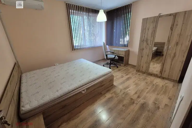 1-bedroom apartment in Ruse, Centyr