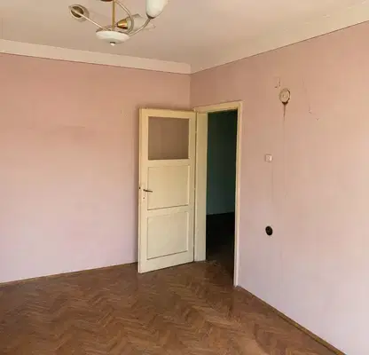 Снимка 4 — Тристаен апартамент в Русе, Център