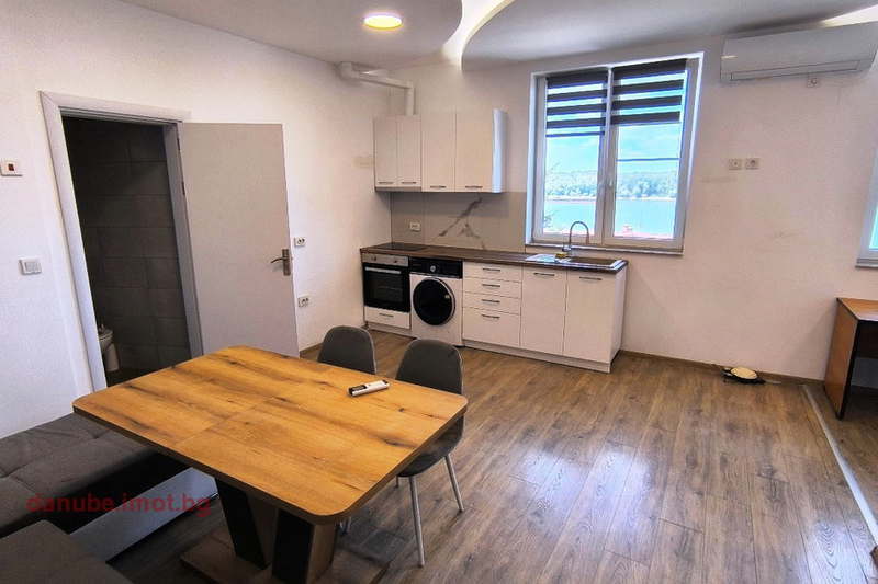 2-bedroom apartment in Ruse, Centyr