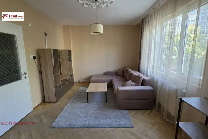 2-bedroom apartment in Ruse, Centyr