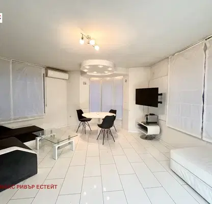 Снимка 4 — апартамент в Русе, Център