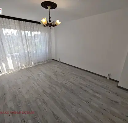 Photo 5 — 3-bedroom apartment in Ruse, Charodeika - Sever