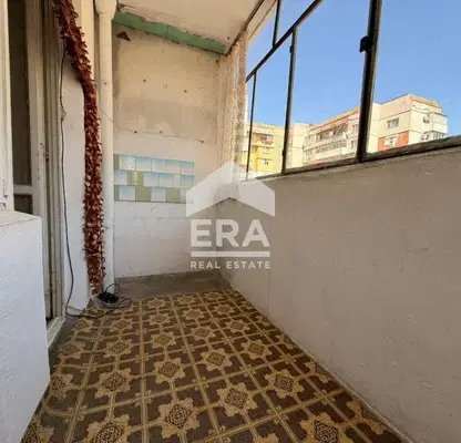 Photo 3 — Two-room apartment in Charodeyka - Yug, Ruse with convenient floor