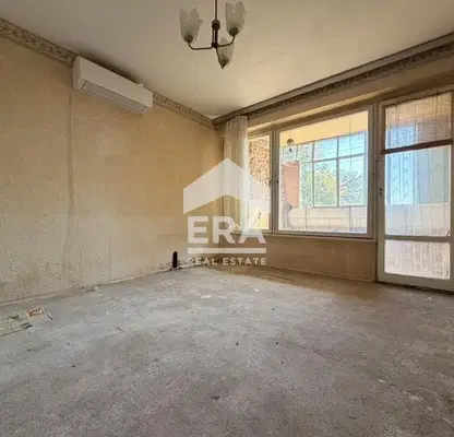 Photo 5 — Two-room apartment in Charodeyka - Yug, Ruse with convenient floor