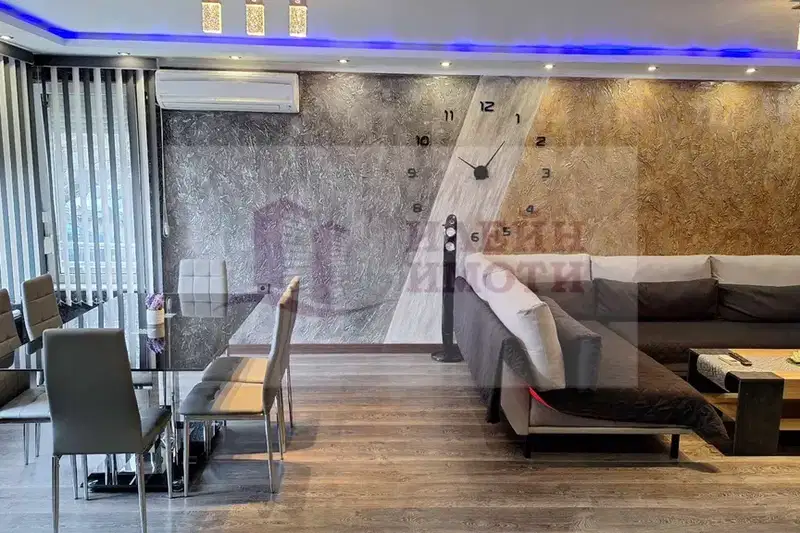 Spacious 3-room apartment in Druzhba 1, Ruse with terrace