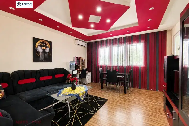 One-room apartment in Rodina 1, Ruse with shared terrace