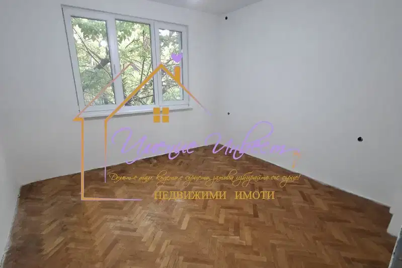 Тристаен апартамент в Русе, Широк център