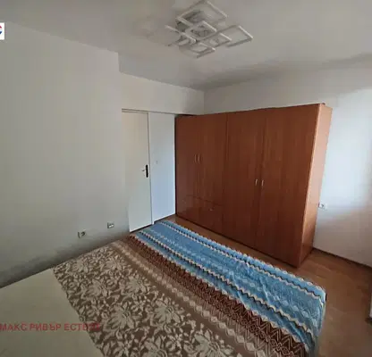 Снимка 5 — Тристаен апартамент 74 кв.м. в Широк център, Русе с тераси