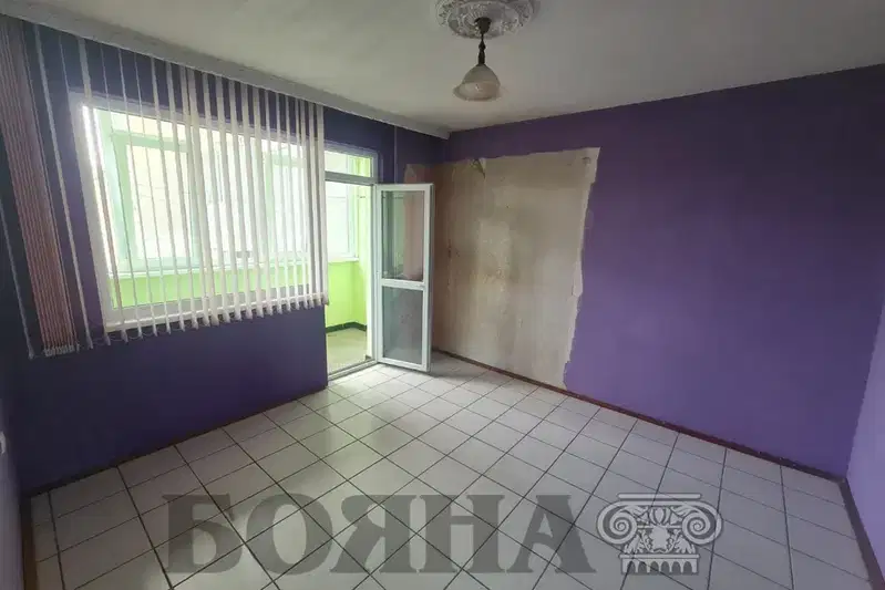 Spacious 3-room apartment in Shirok Tsentar, Ruse with two terraces