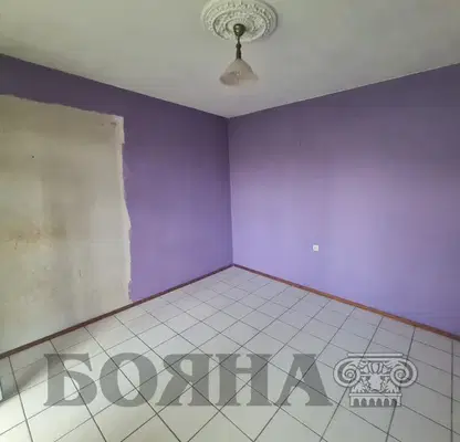 Снимка 2 — Просторен 3-стаен апартамент в Широк център, Русе с две тераси