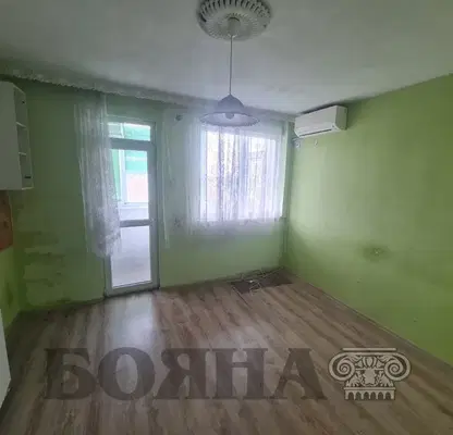 Снимка 3 — Просторен 3-стаен апартамент в Широк център, Русе с две тераси