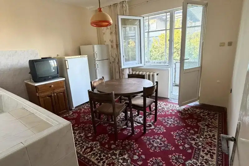 3-bedroom apartment in Ruse, Vyzrajdane