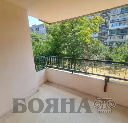 Photo 5 — Spacious 4-room apartment with terraces in Vazrazhdane district, Ruse