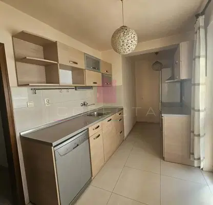 Photo 5 — 4-bedroom apartment in Ruse, Vyzrajdane