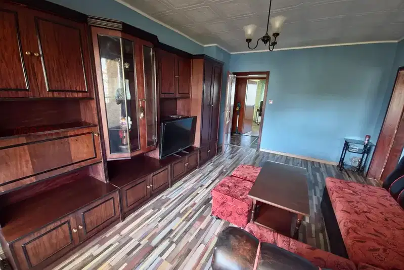 Three-room apartment in Ruse, Zdravec Iztok, with terrace