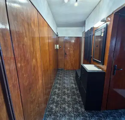 Photo 4 — Three-room apartment in Ruse, Zdravec Iztok, with terrace