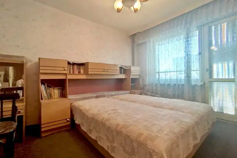Многостаен апартамент в Русе, Здравец Север 1