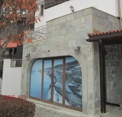 Photo 3 — 4-bedroom apartment in Dobrich, Bojurec